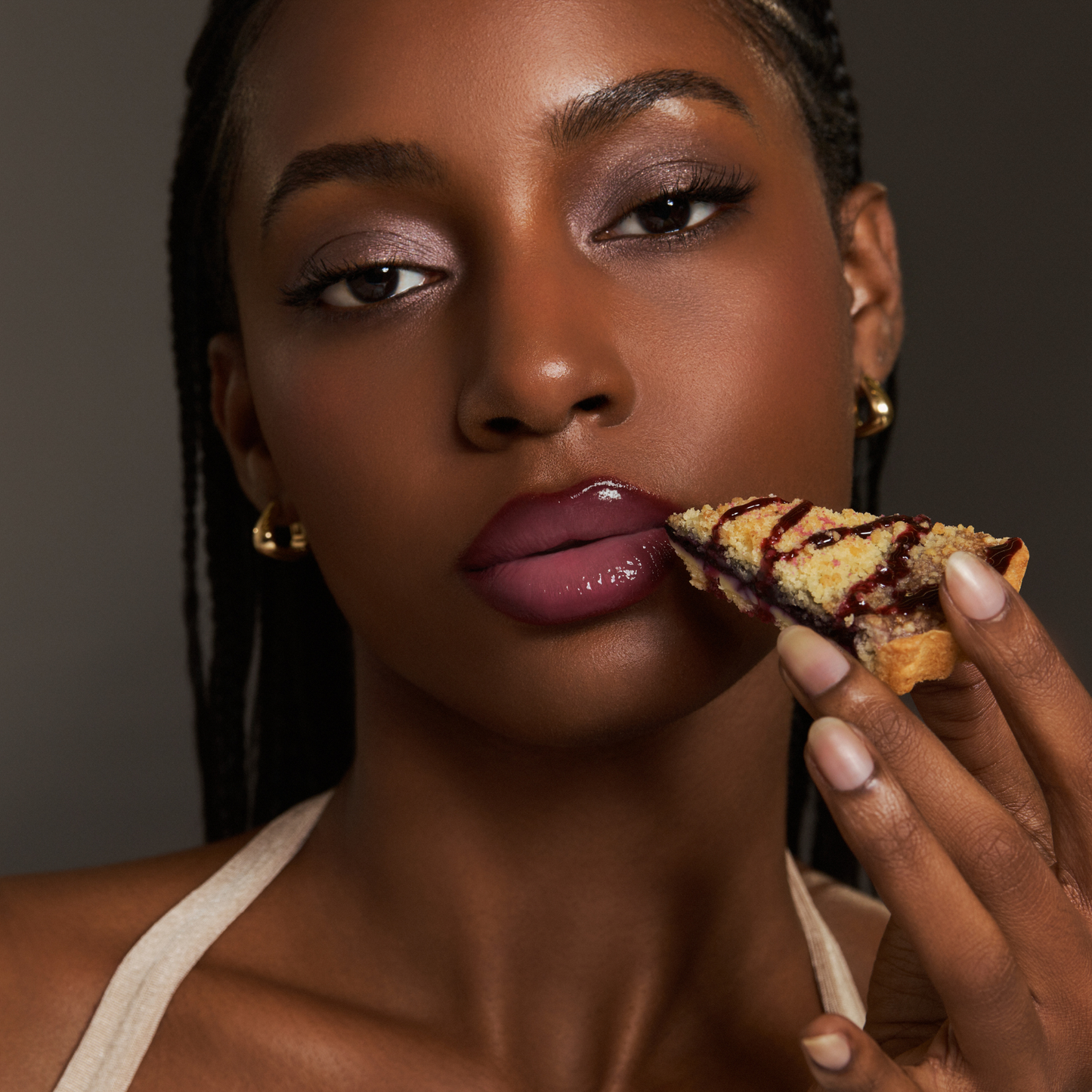 LIP VOLUME HACK TRIO (3 Shades, Lip Mate Pencil & Melting Balm & Color Gloss)
